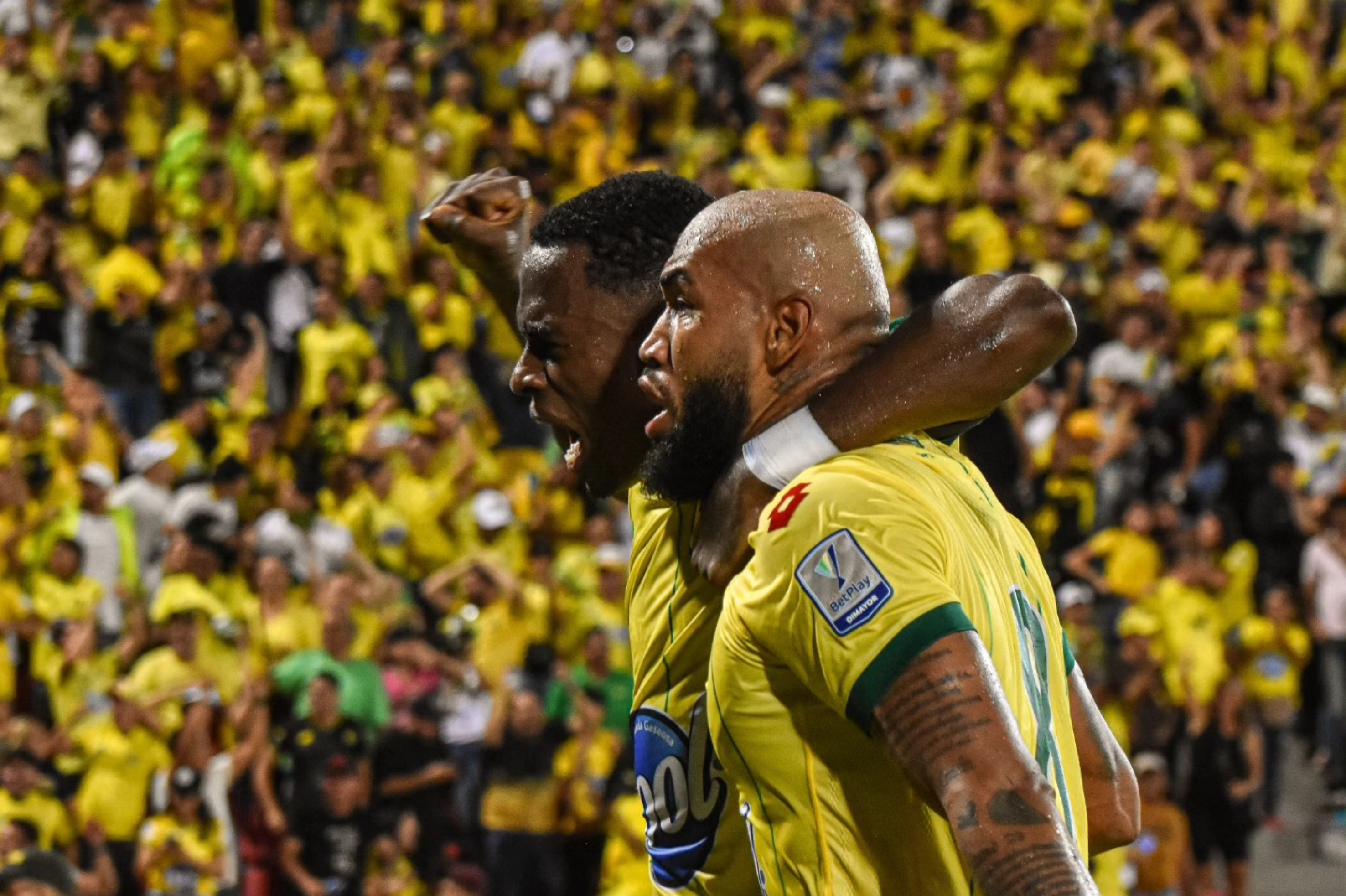 Con un estadio a reventar, Bucaramanga sacó ventaja en la final de la Liga BetPlay