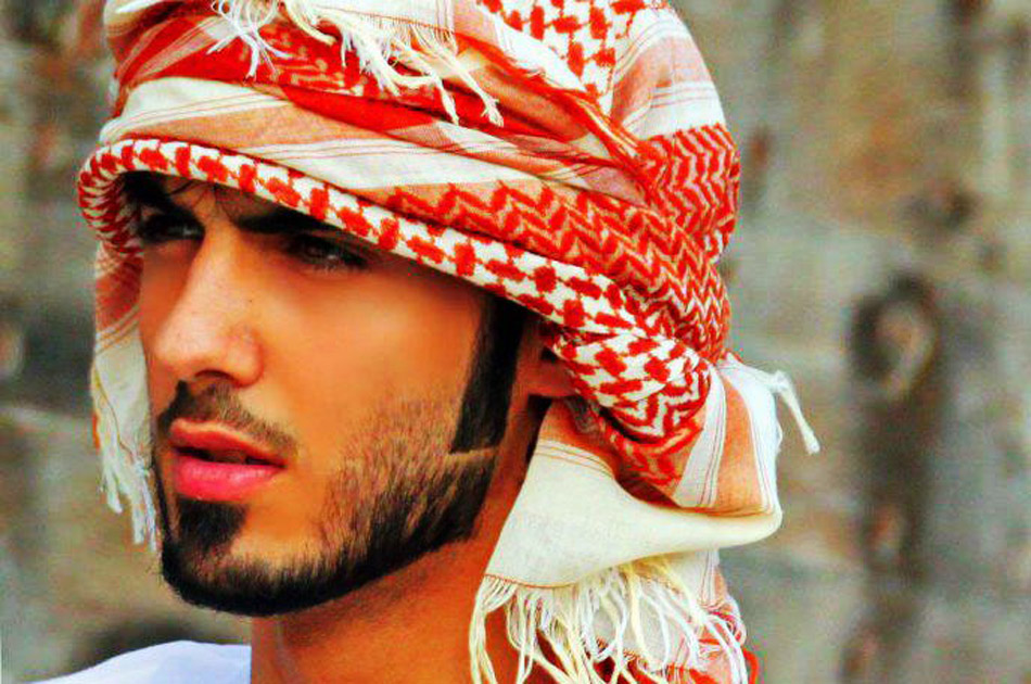 “Me expulsaron de Arabia Saudí por ser demasiado guapo”
