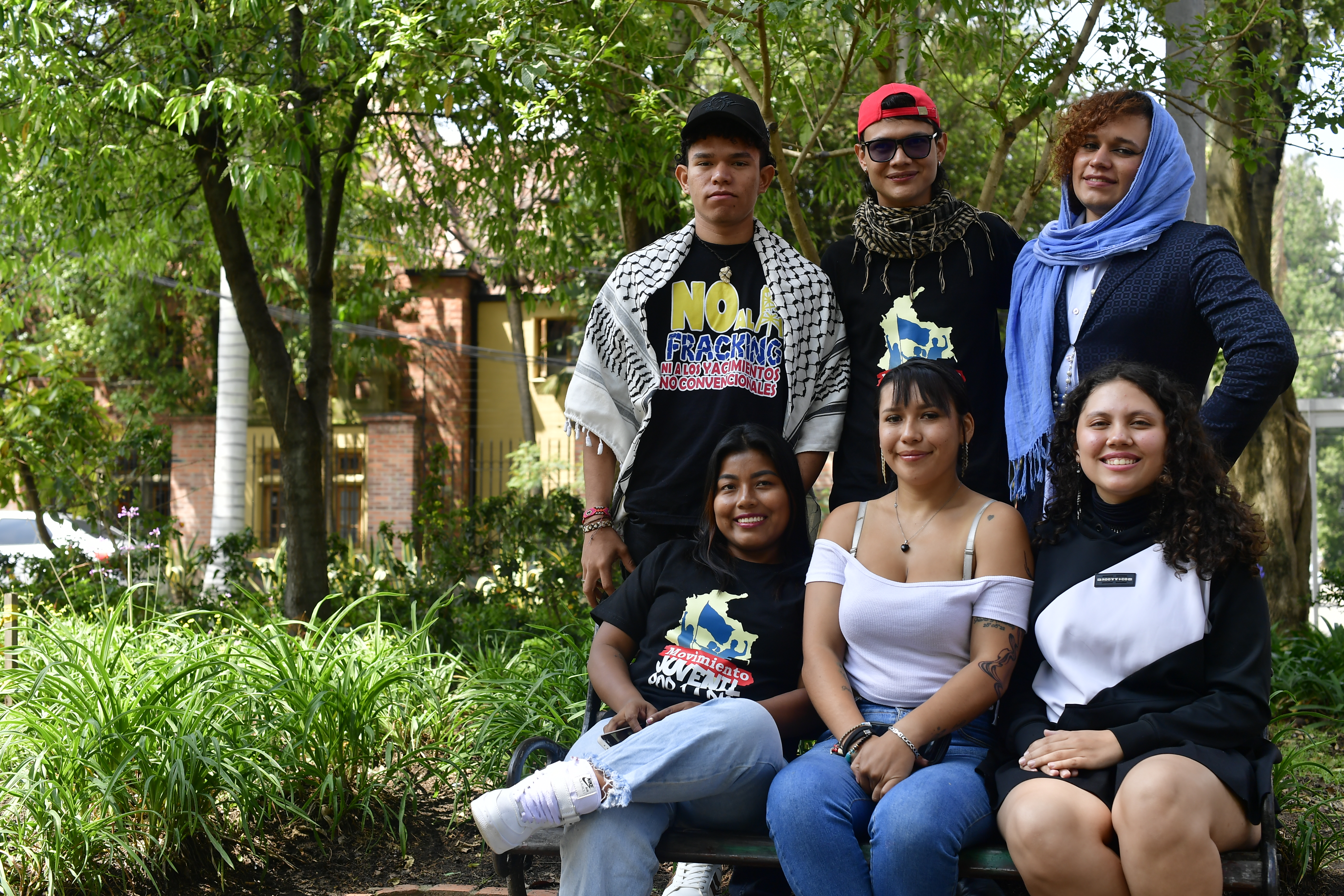 Los jóvenes que se están convirtiendo en los nuevos guardianes del Acuerdo de Paz 