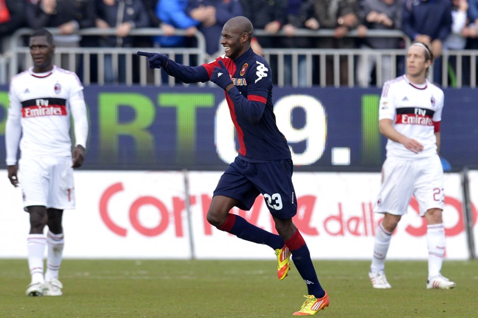 Víctor Ibarbo anotó su primer gol de la temporada en Italia