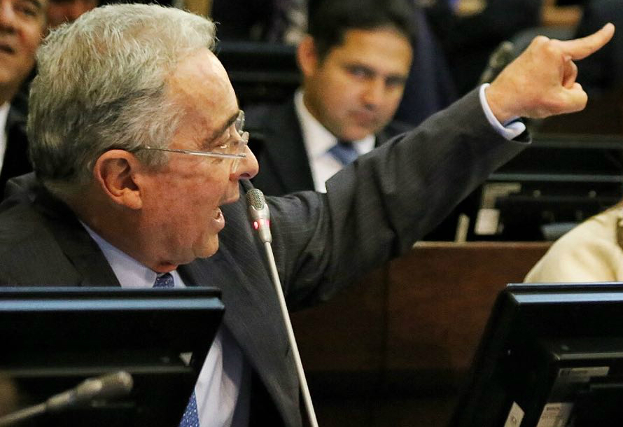 Uribe pide apoyar propuestas de Duque y no consulta anticorrupción