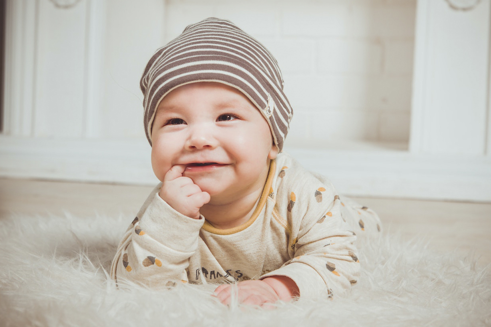 10 trucos infalibles para la ropa de bebé: limpia, suave y sin manchas