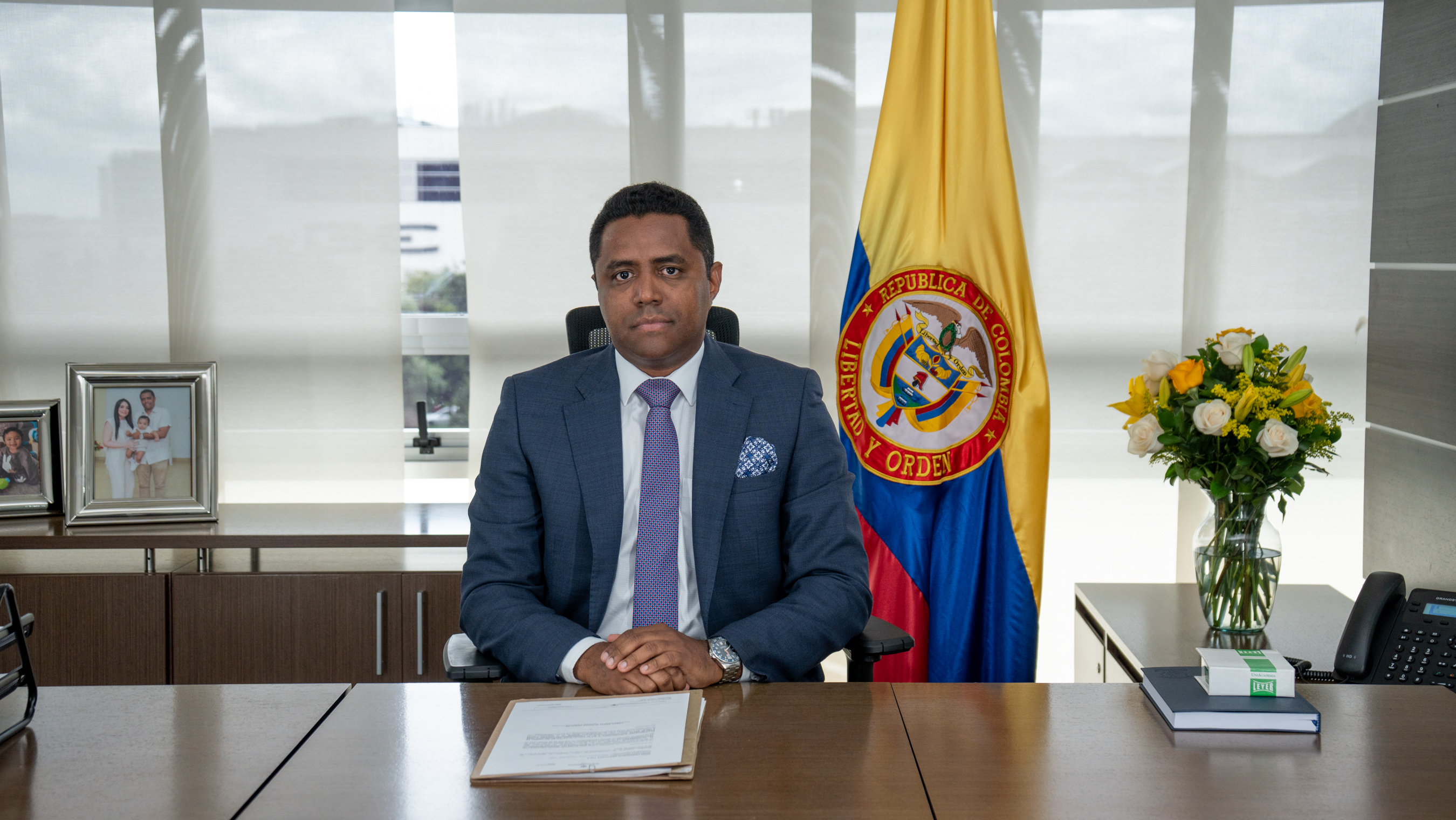 Larry Sadit Álvarez, superintendente de Vigilancia y Seguridad Privada.