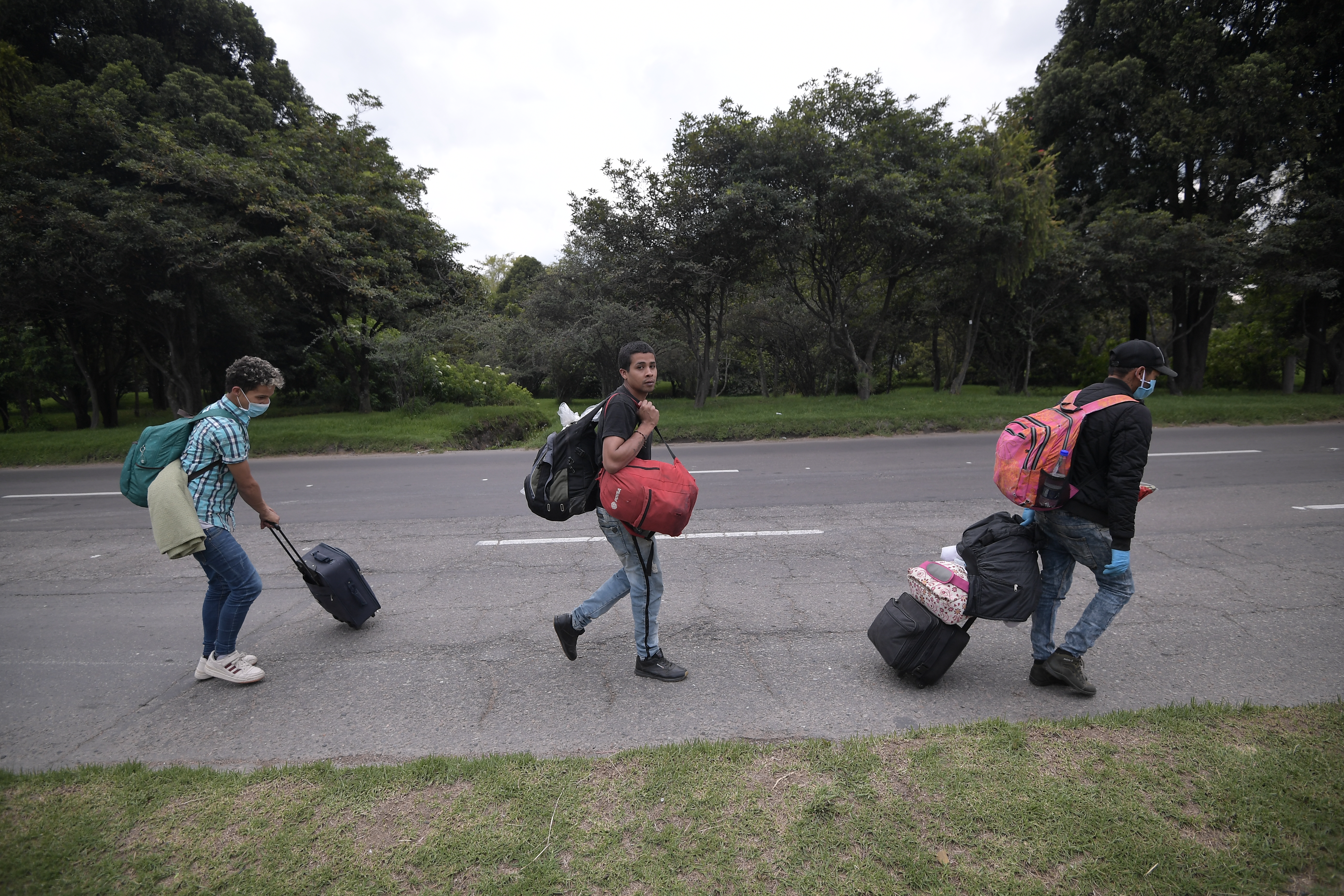 Iván Duque: migrantes que no estén regularizados no tendrán vacuna contra coronavirus