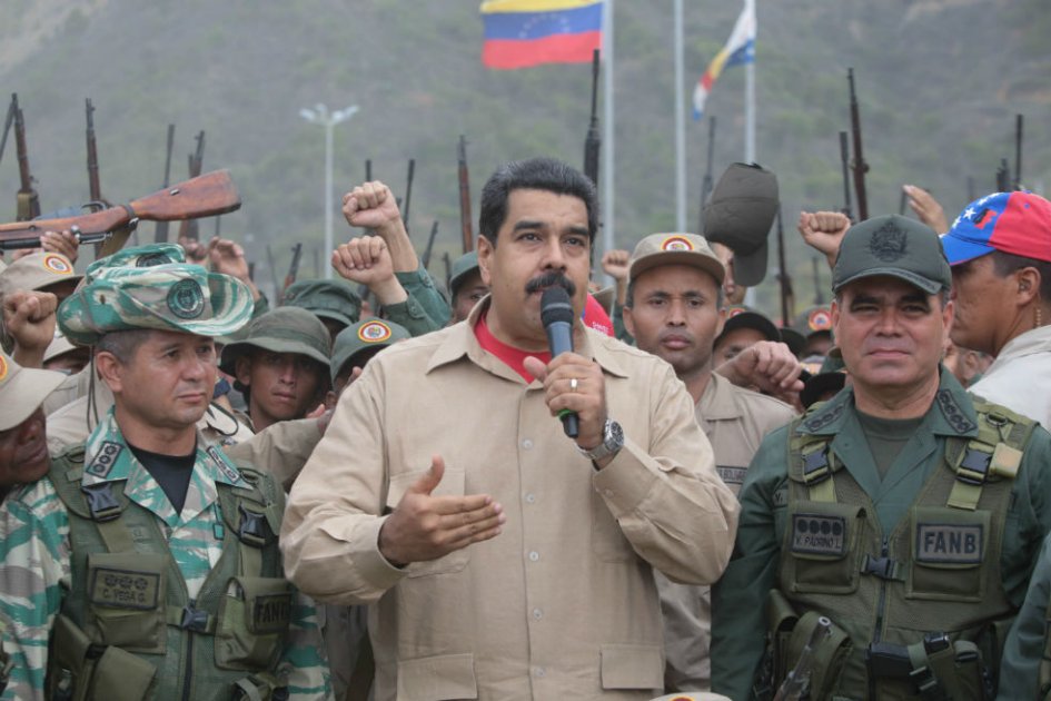 El mandatario participó este sábado en un acto de Gobierno, en desarrollo de ejercicios militares en el estado Vargas. /EFE