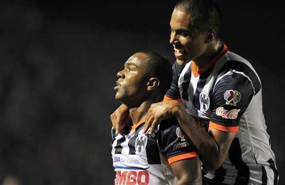 Dorlan y Arizala marcaron en México
