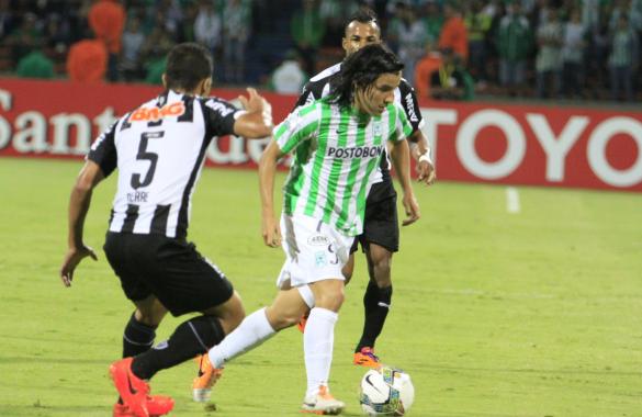 Sherman Cárdenas, nuevo jugador de Atlético Mineiro