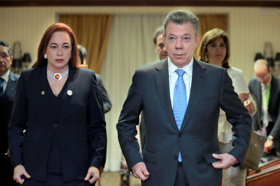 ¿Qué se acordó en el encuentro entre Santos y la Canciller ecuatoriana?