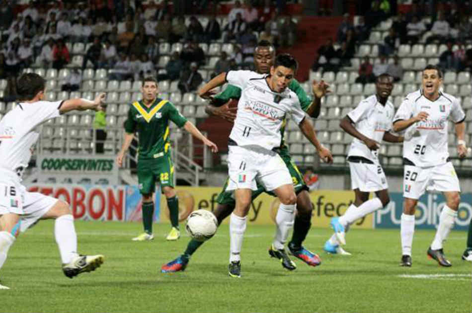 Deportes Quindío le ganó al Once Caldas y se aleja del descenso