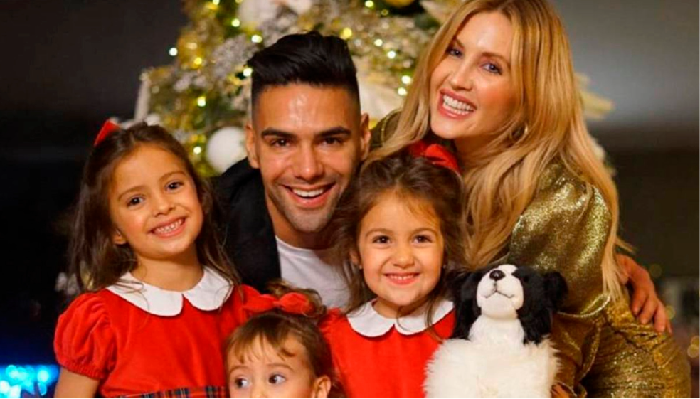 Emergencia en casa de Falcao llevó a su esposa e hijos a urgencias. ¿Qué pasó?