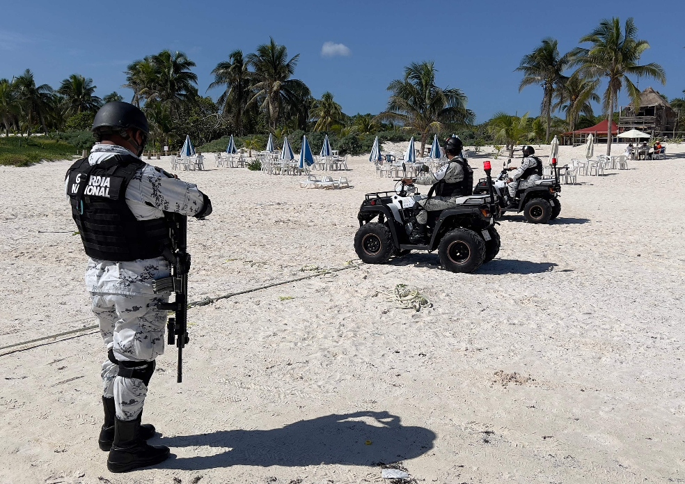 Terror en una playa mexicana: comando armado irrumpió en hotel de la Riviera Maya