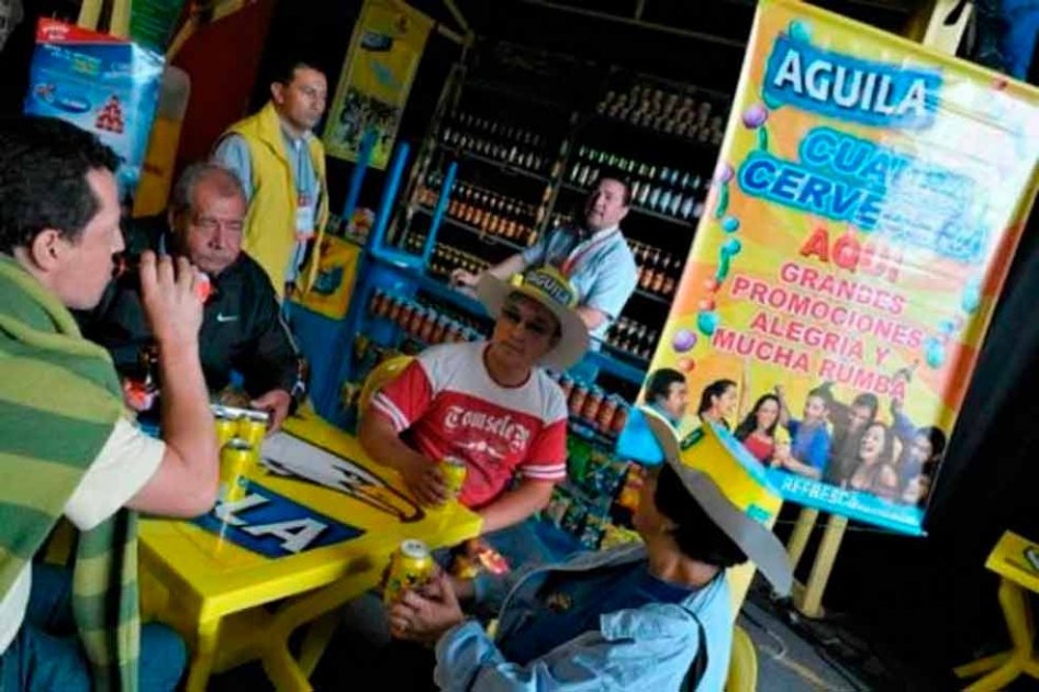 ‘Tiendas de Bogotá no se pueden convertir en cantinas’