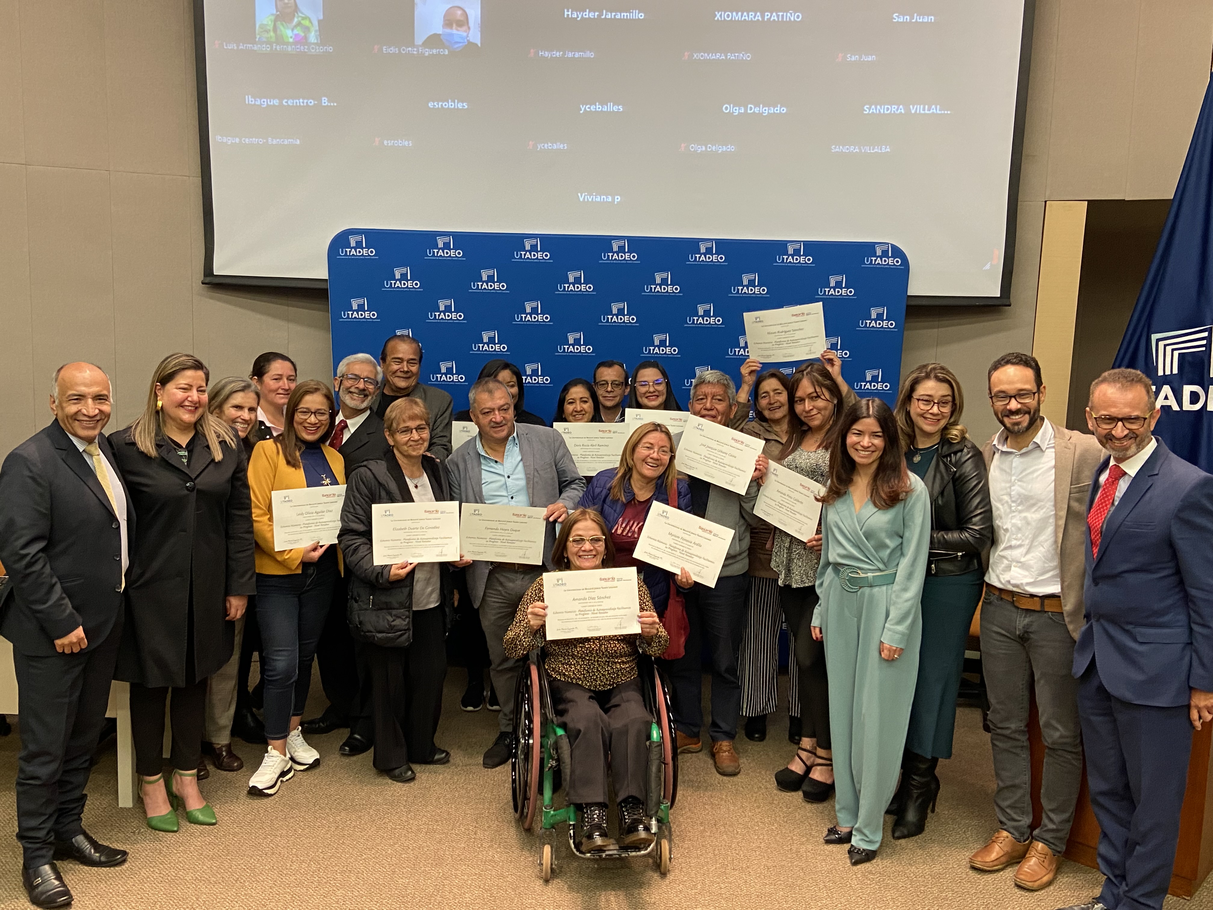 Emprendedores de 27 departamentos recibieron por primera vez educación financiera
