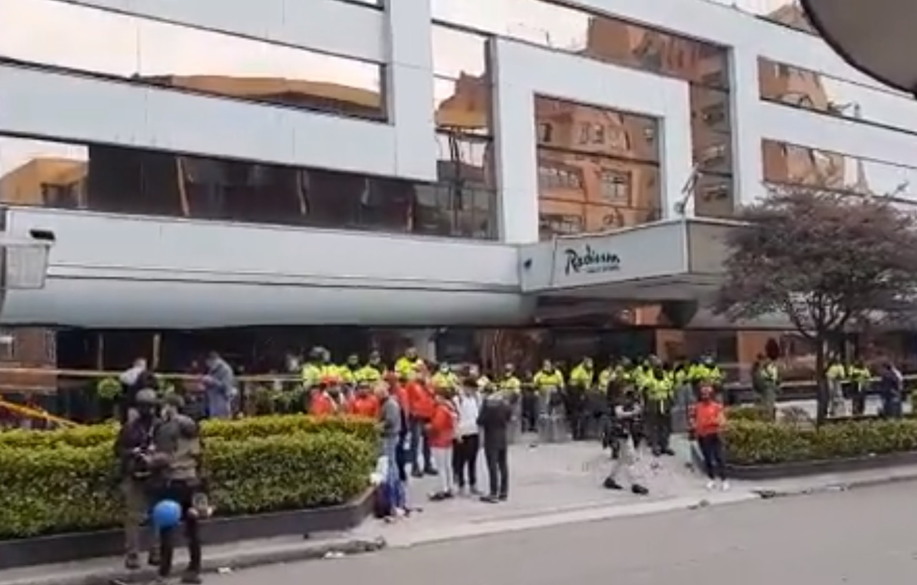 Por manifestaciones en hotel del norte de Bogotá capturan a dos personas