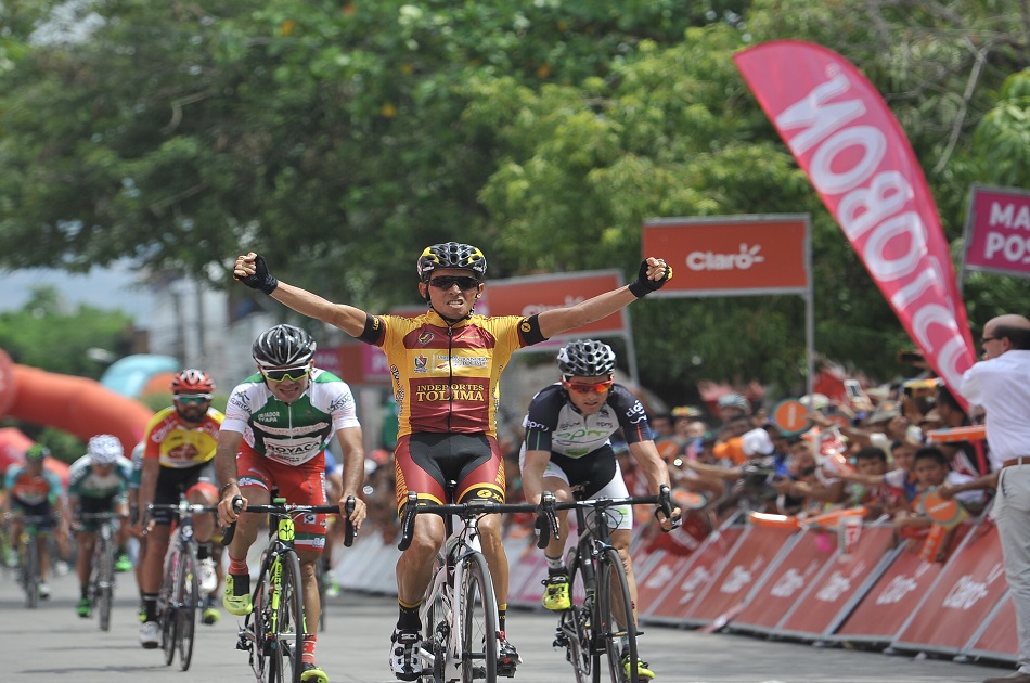 González ganó y Gómez mantuvo el liderato en el Clásico Rcn