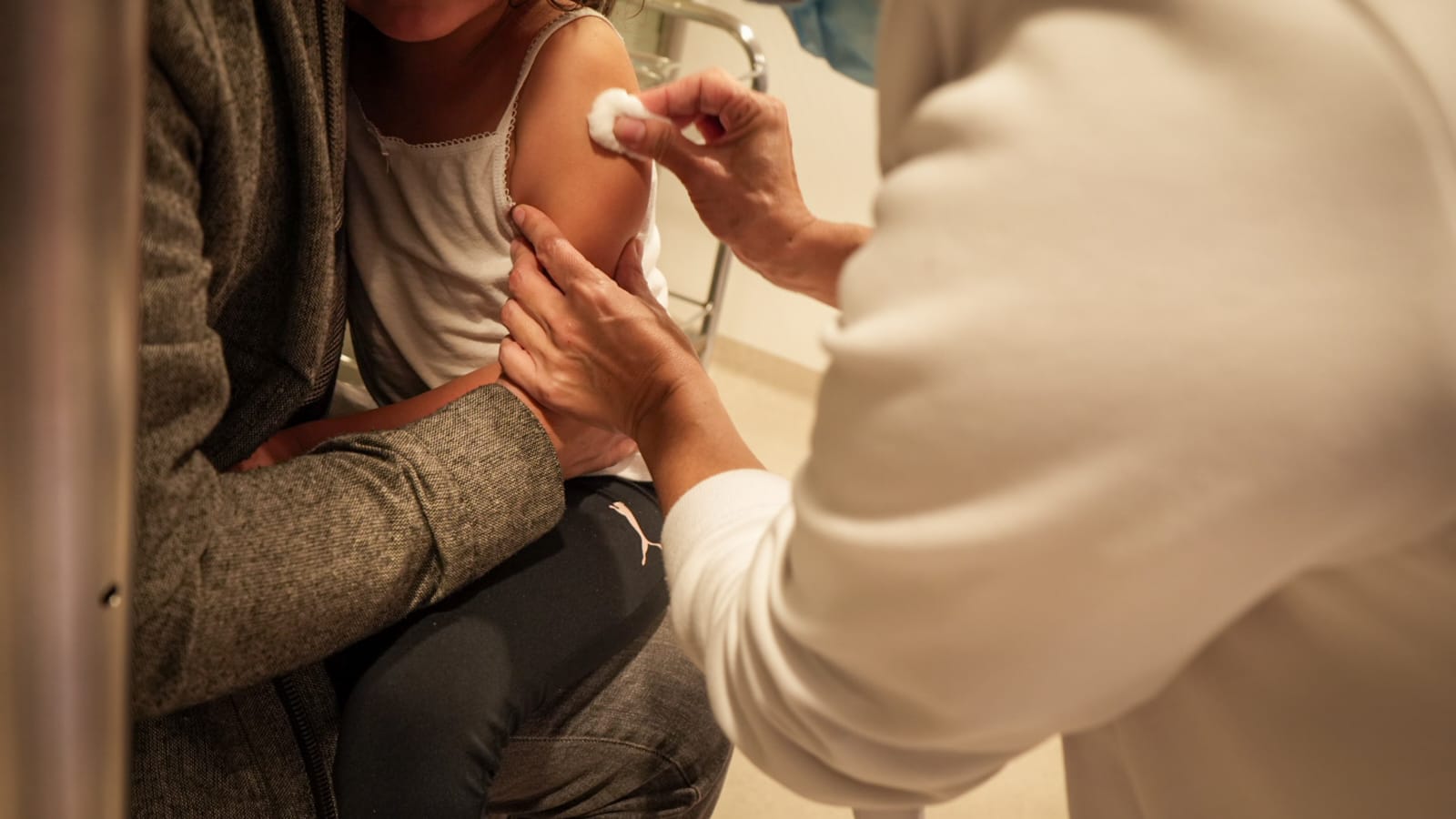 Bogotá busca a vacunar a más de 2.000 niños contra distintas enfermedades
