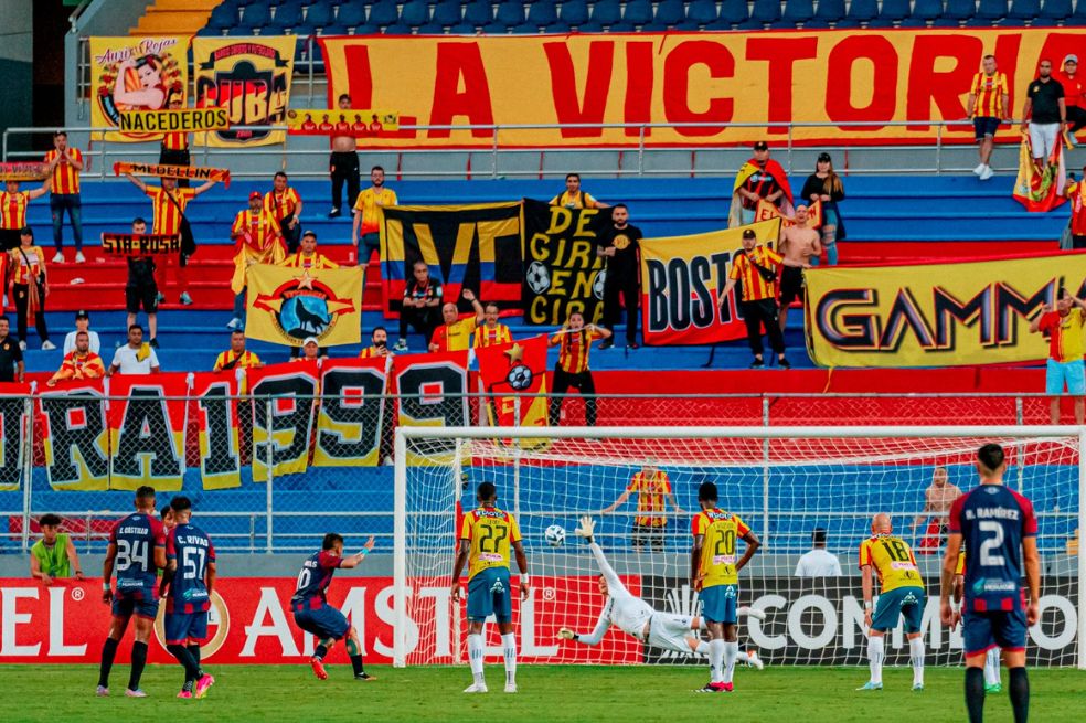 Pereira se complicó perdiendo en Venezuela: así quedó su grupo en la Libertadores