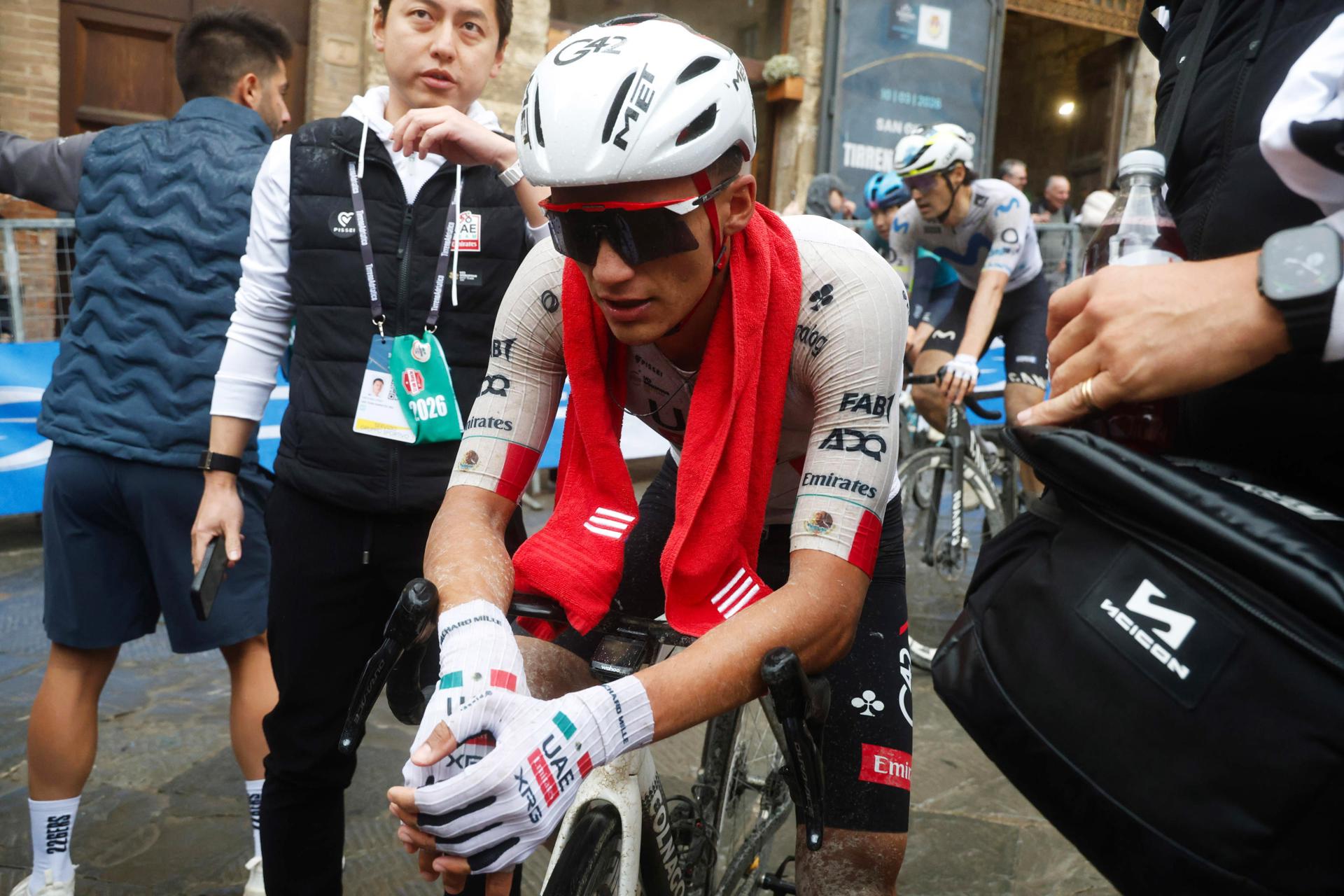 Santiago Buitrago se acercó al Top 10 en la Tirreno-Adriático 2026 tras la segunda etapa