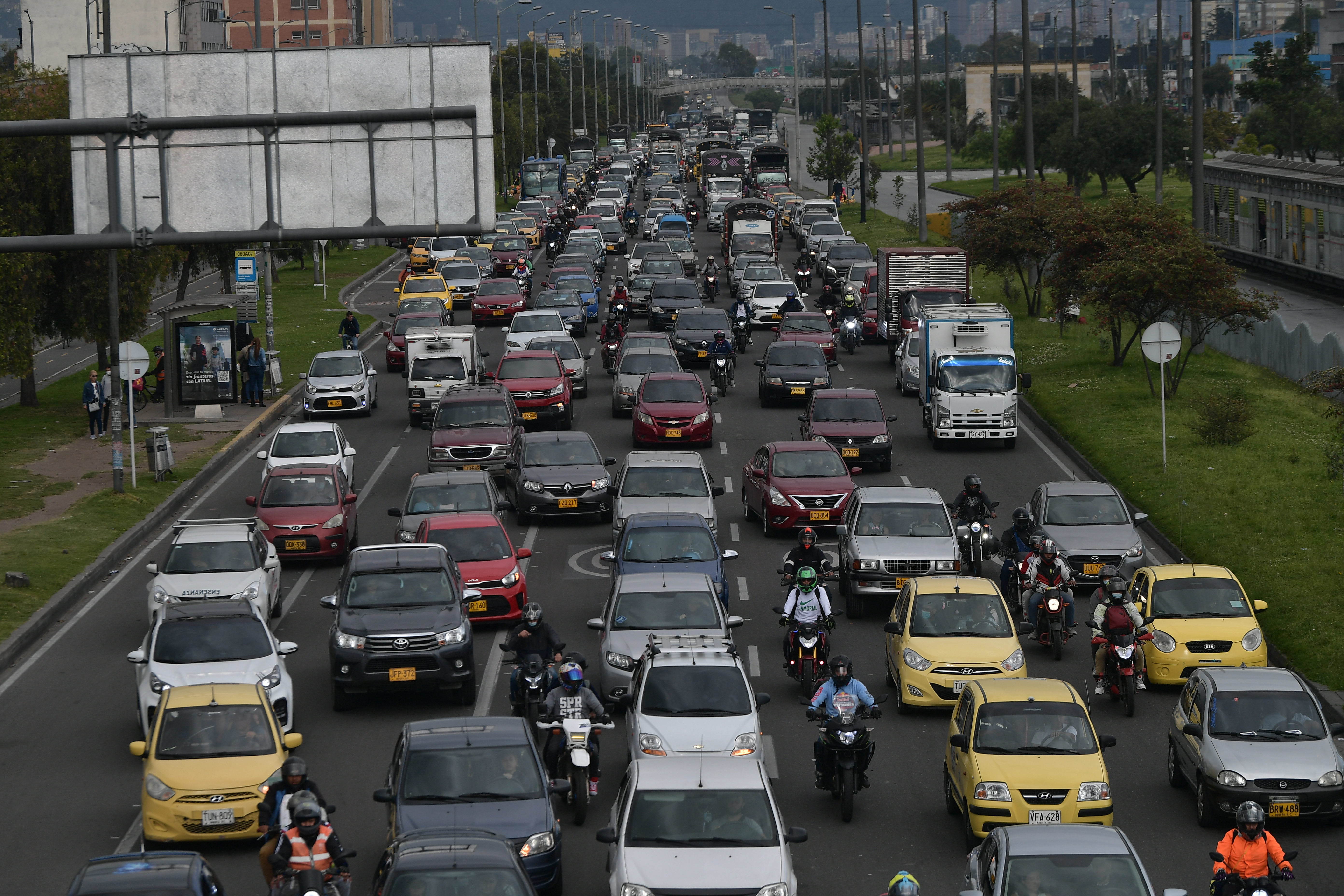 Su carro podrá ser etiquetado en 2023, según el nivel de contaminación que genere