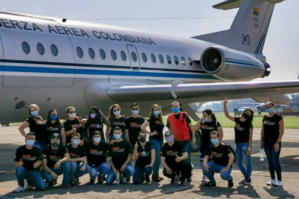 Un grupo de médicos voluntarios y una tonelada de medicamentos llegan al Amazonas