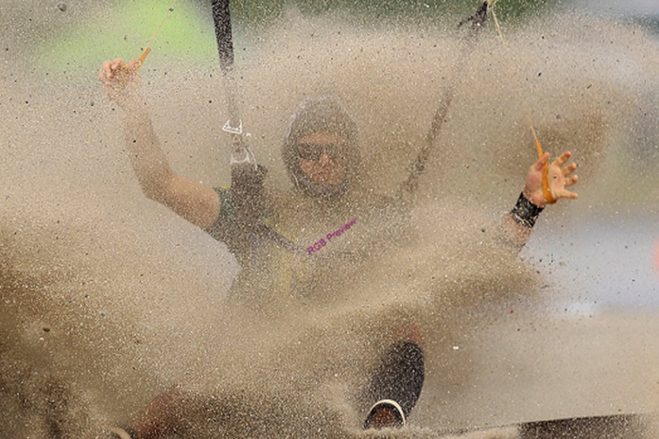 Pablo Hernández, de España, en la final de paracaidismo pilotaje. / Fotos Coldeportes / Archivolatino