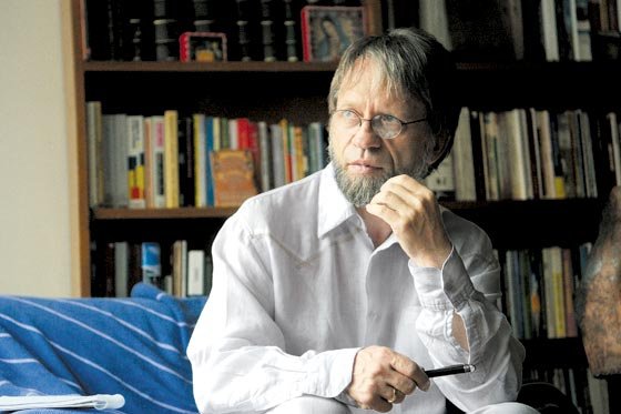 Santos lo está haciendo mejor de lo que yo lo hubiera hecho: Mockus