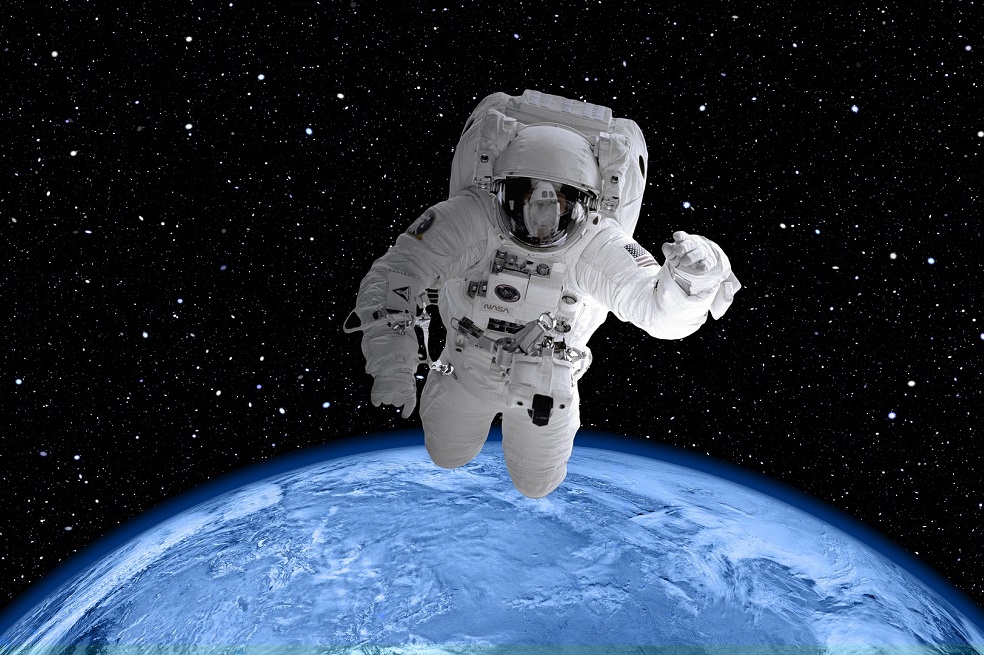 Orina de astronauta para construir bases lunares
