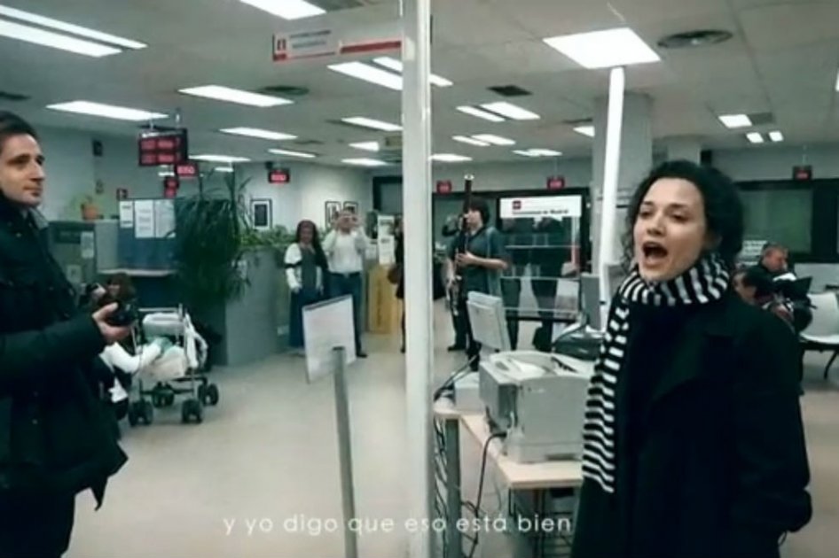 Con un flashmob intentaron levantar el ánimo de los desempleados