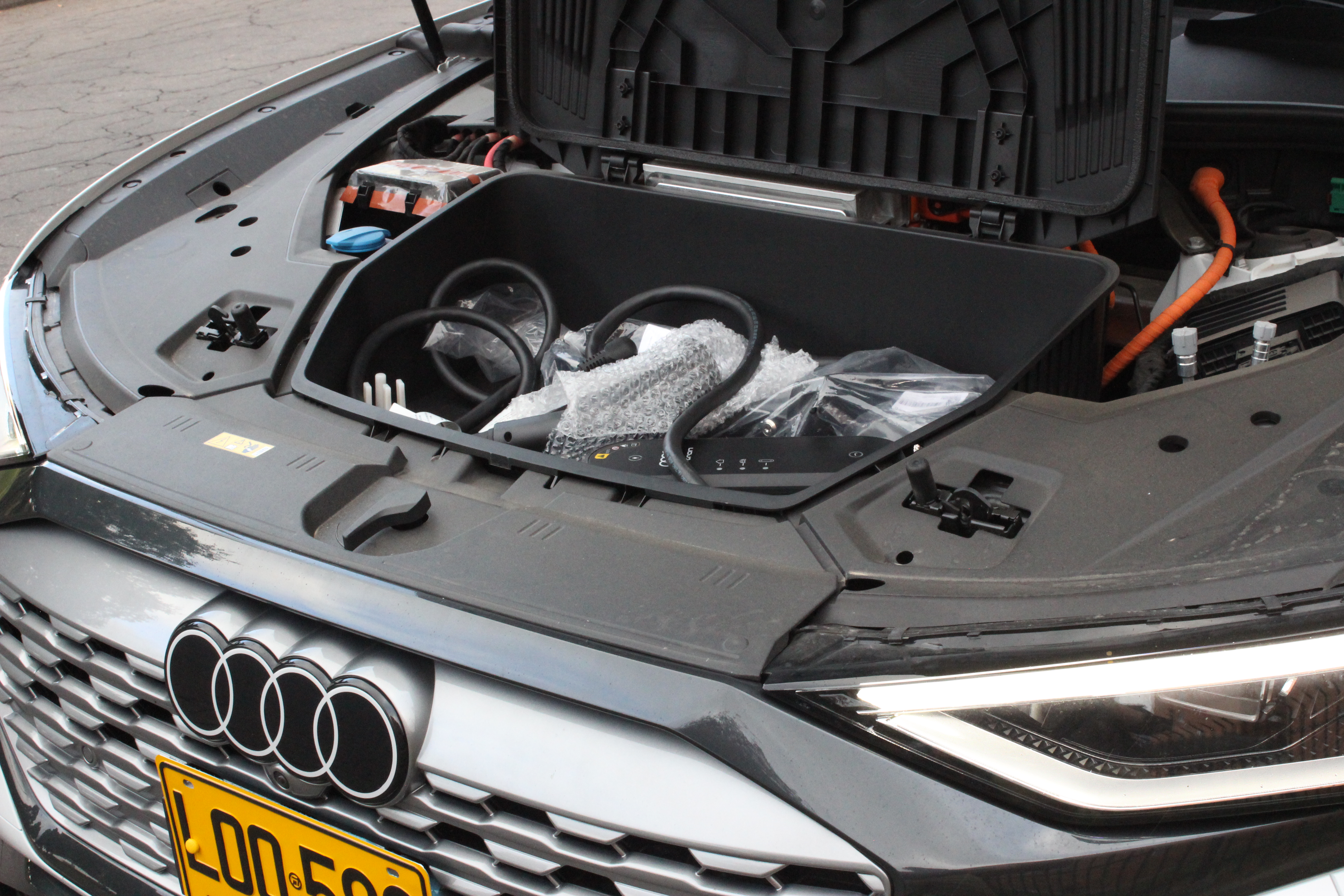 Audi Q8 e-Tron 55.
