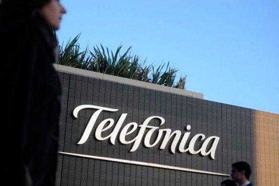 Telefónica vende Atento a Bain Capital por 1.039 millones euros