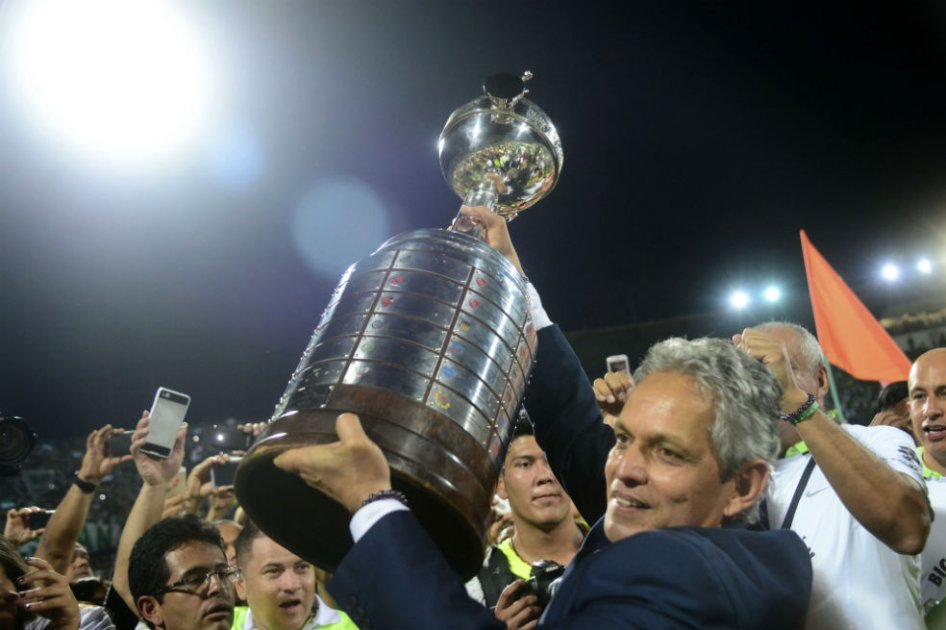 Rueda: «Tuve una oferta para dirigir a Paraguay pero decidí quedarme en Nacional»