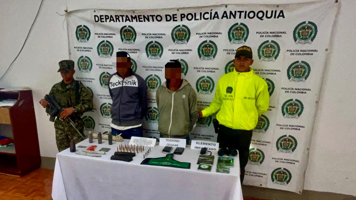 Dos personas capturadas en combates entre Ejército y Clan del Golfo en Antioquia
