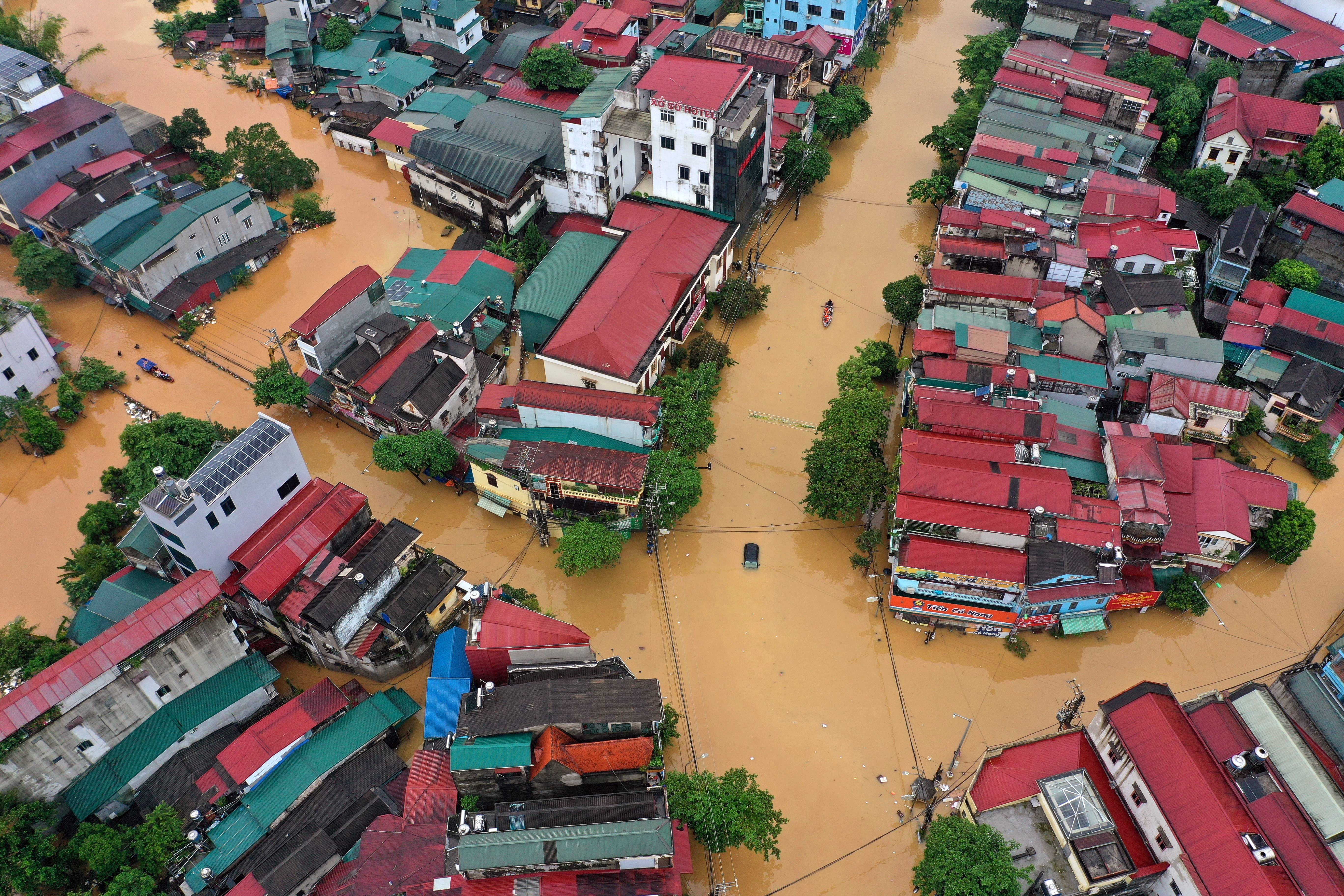 Tifón Yagi deja al menos 80 muertos y medio centenar de desaparecidos en Vietnam