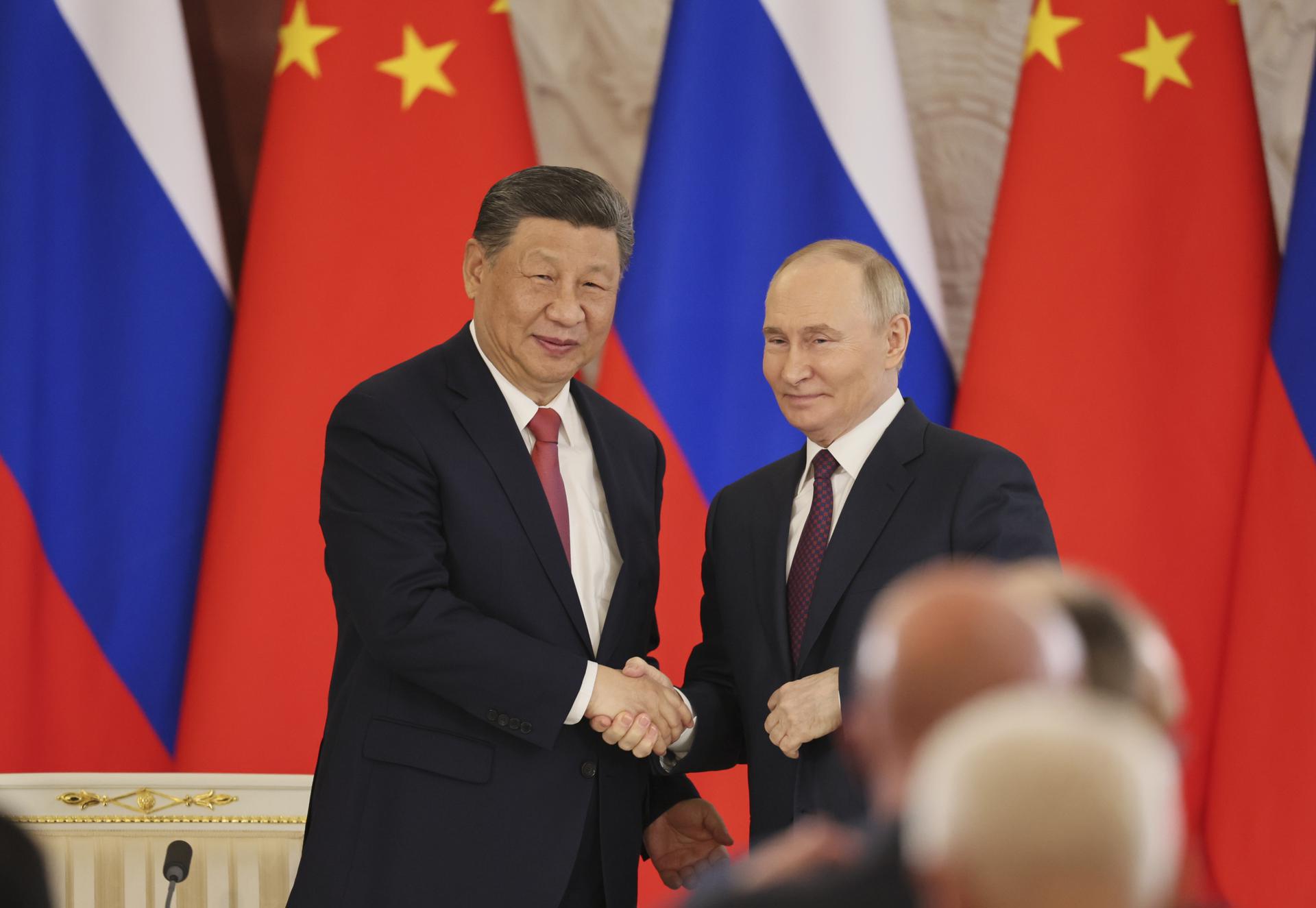 Putin recibe a Xi Jinping en Moscú en plena muestra de unidad contra Occidente