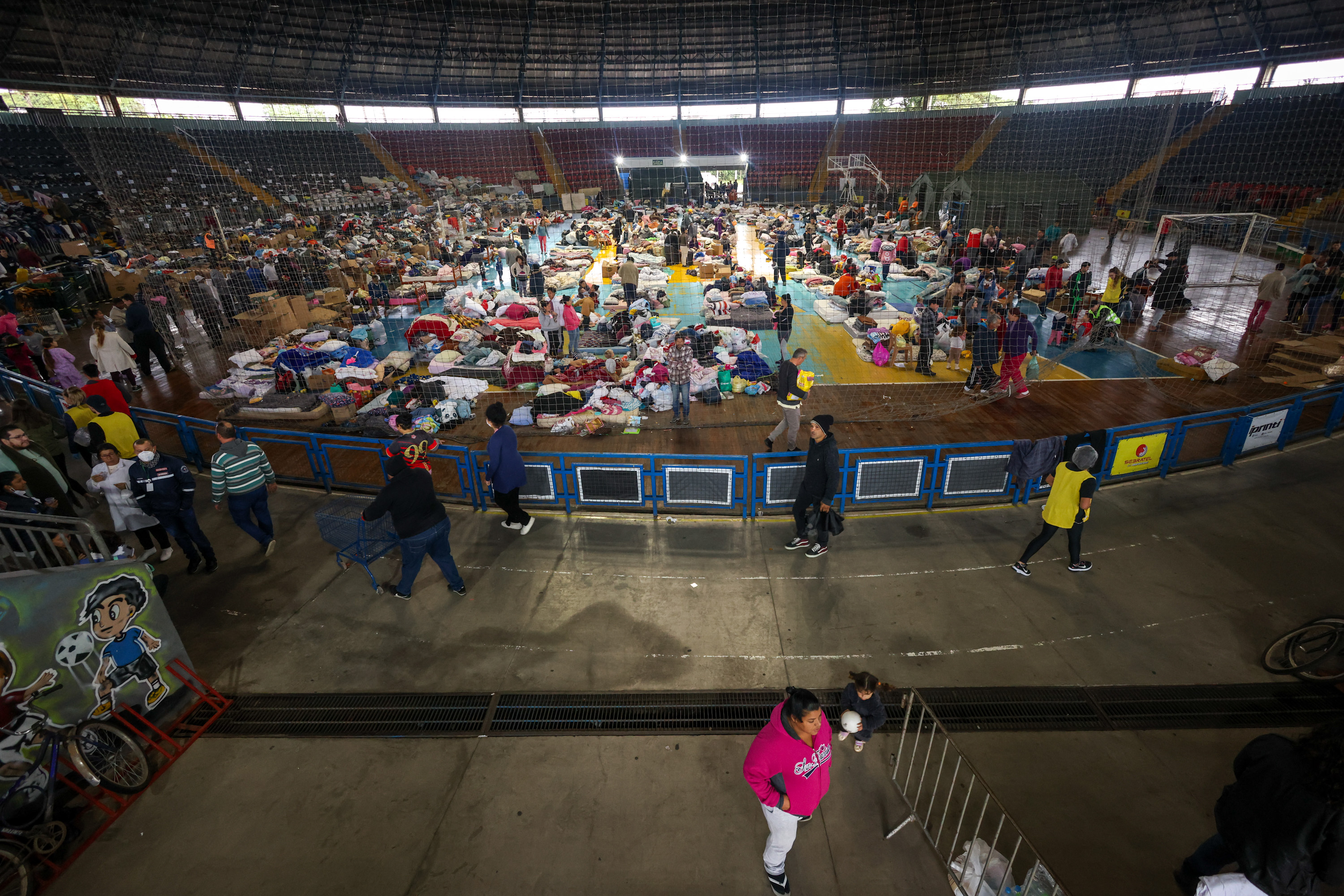 Paso de ciclón por Brasil acumula 12 personas muertas