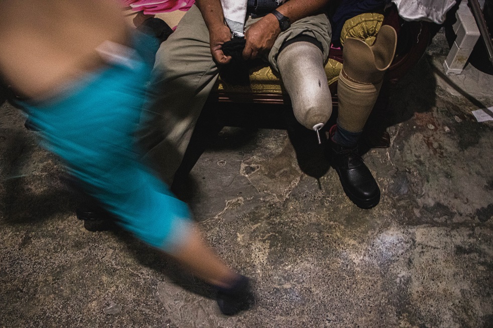 Es miembro de la Asociación Departamental Somos Visibles, que acompaña en todo Antioquia a más de 170 familias de sobrevivientes de minas antipersonal, particularmente en el norte y nordeste antioqueño, Bajo Cauca y Urabá.