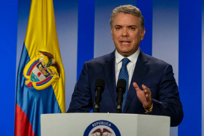 “Es una torpeza” pensar en una reforma fiscal sin crecimiento: Duque