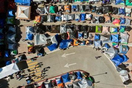 Estados Unidos y México reanudan política migratoria de la era Trump