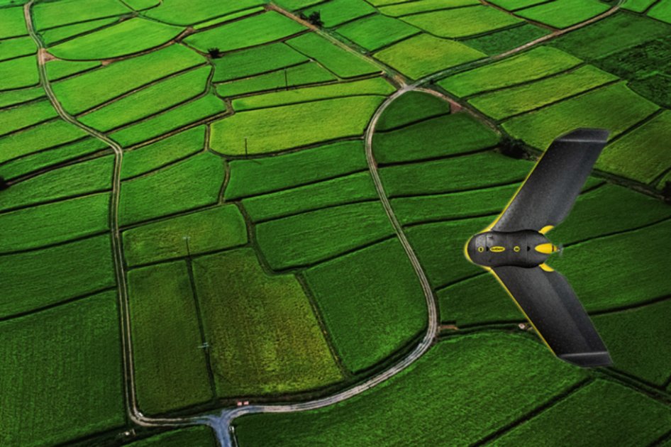 El drone eBee puede volar por 50 minutos y alcanza una altura de mil pies. Pesa 800 gramos y sólo hay ocho de este tipo en Colombia. /www.droneservicescolombia.com