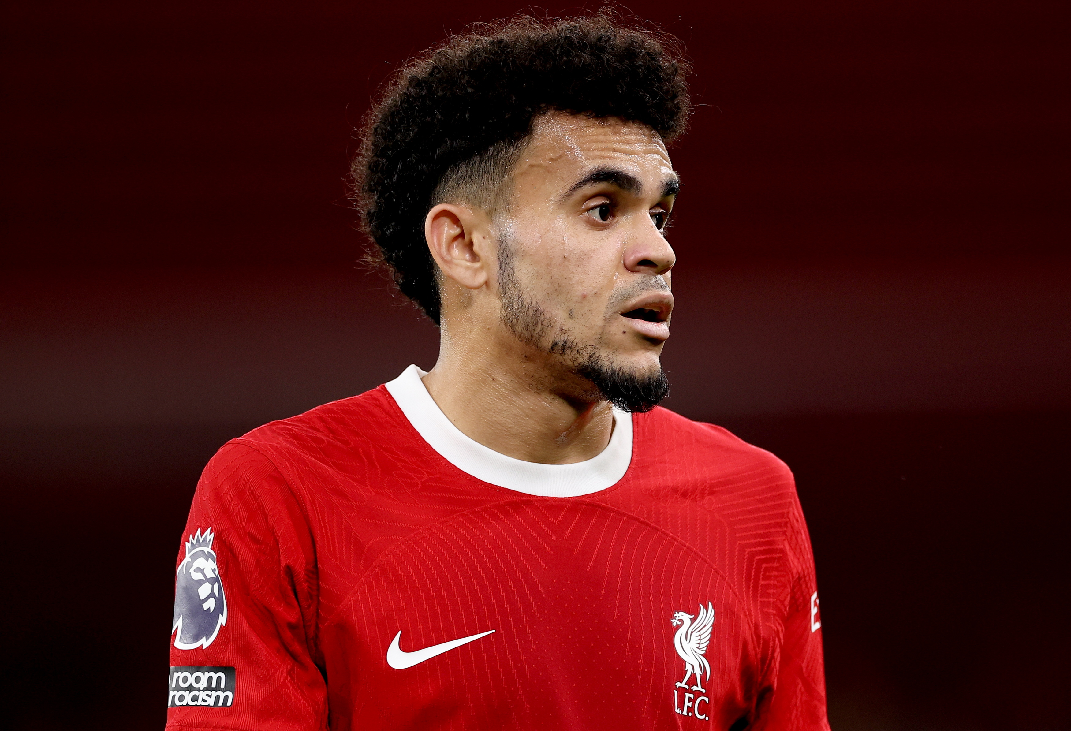 “Es una sombra de sí mismo”: leyenda del Liverpool sobre rendimiento de Luis Díaz