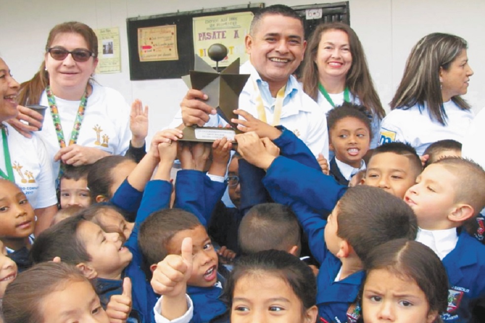 Francis Otero Gil: un profesor más allá del colegio