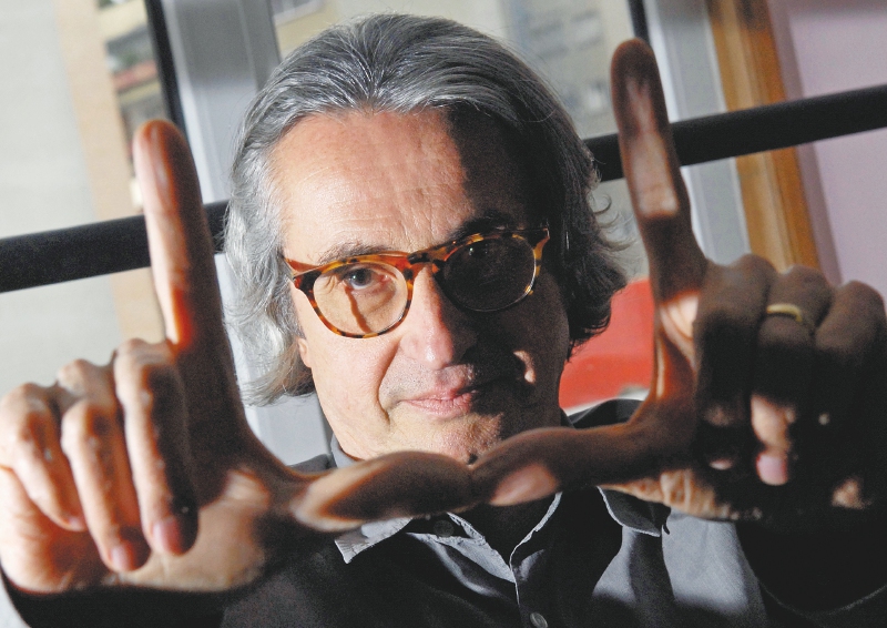 Luis Ospina está restaurando su obra cinematográfica, que consta de más de 35 títulos. / Luis Ángel