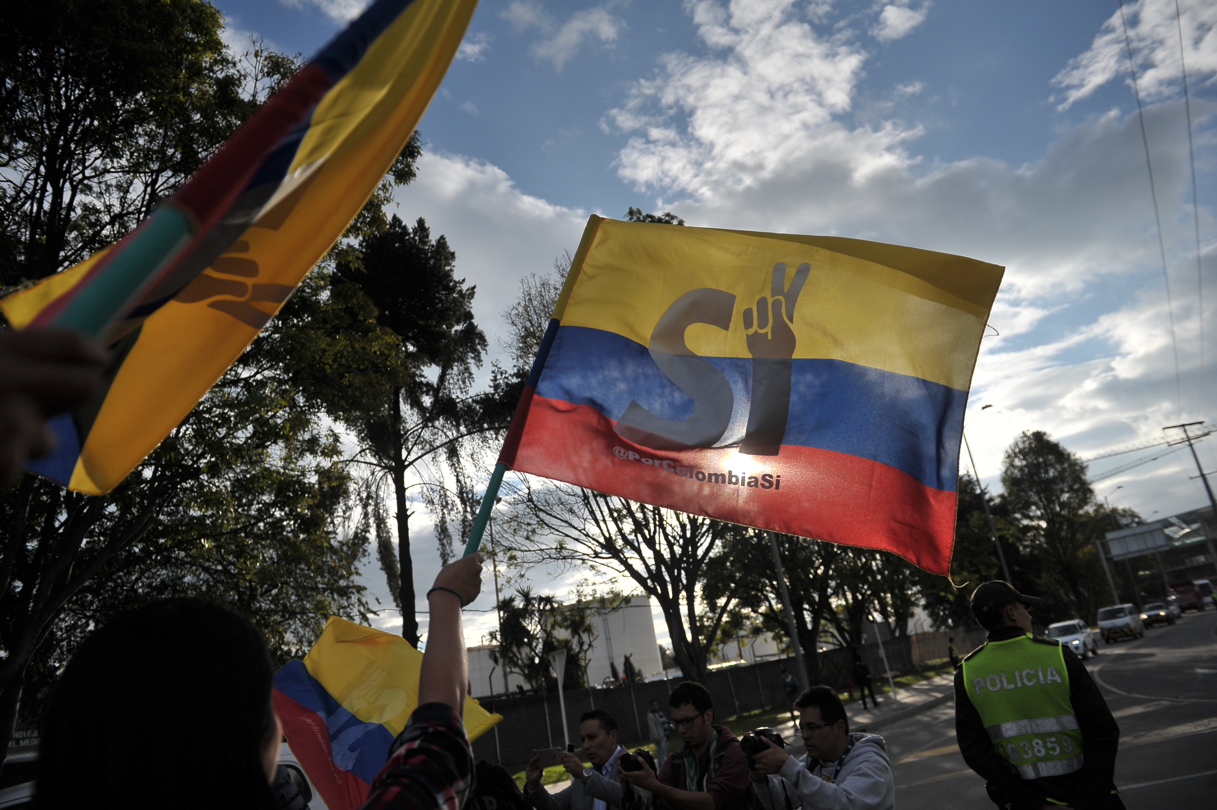 Encuentro en Bogotá abordará posible negociación de paz con el Eln
