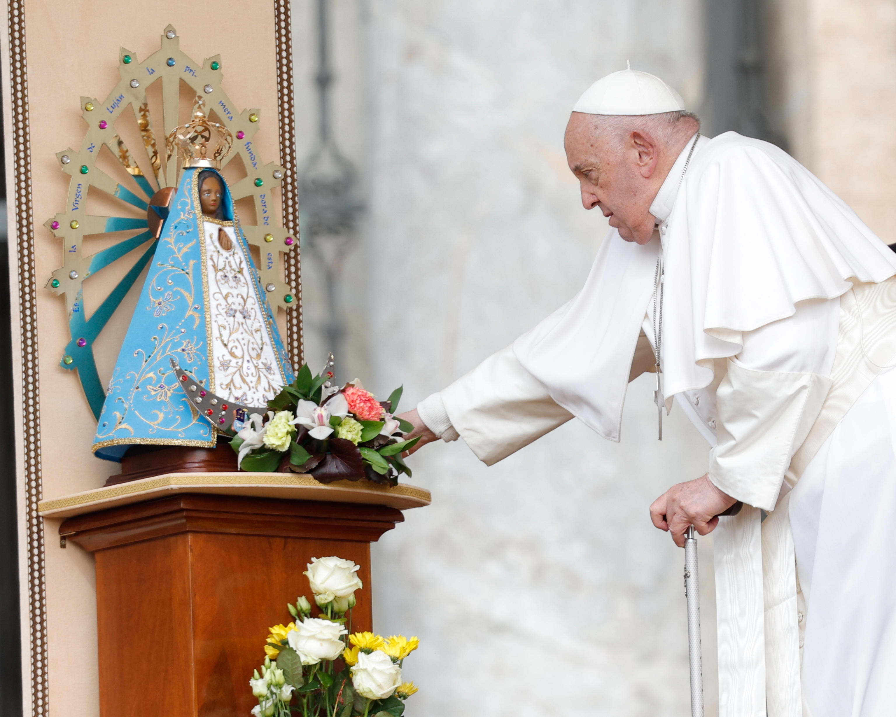 “No faltan perros, faltan hijos”: Papa Francisco sobre disminución de natalidad