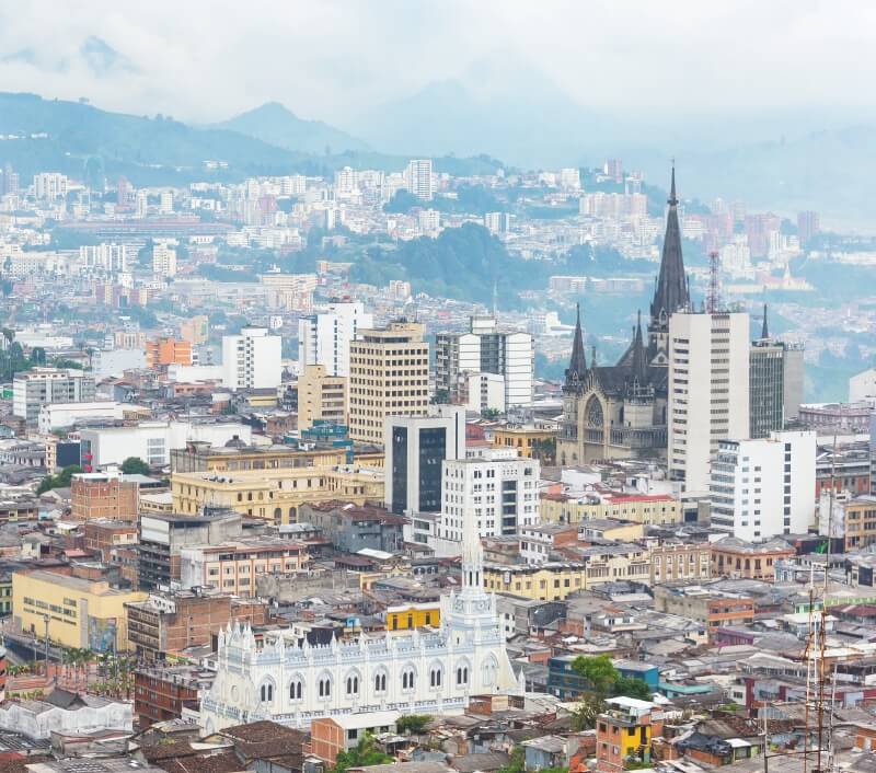 Coaliciones enredadas, sombras políticas y divisiones del ala alternativa en Manizales