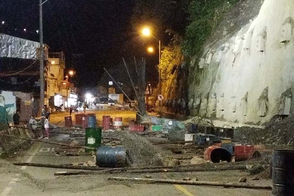 Cierre en la vía Bogotá - Villavicencio