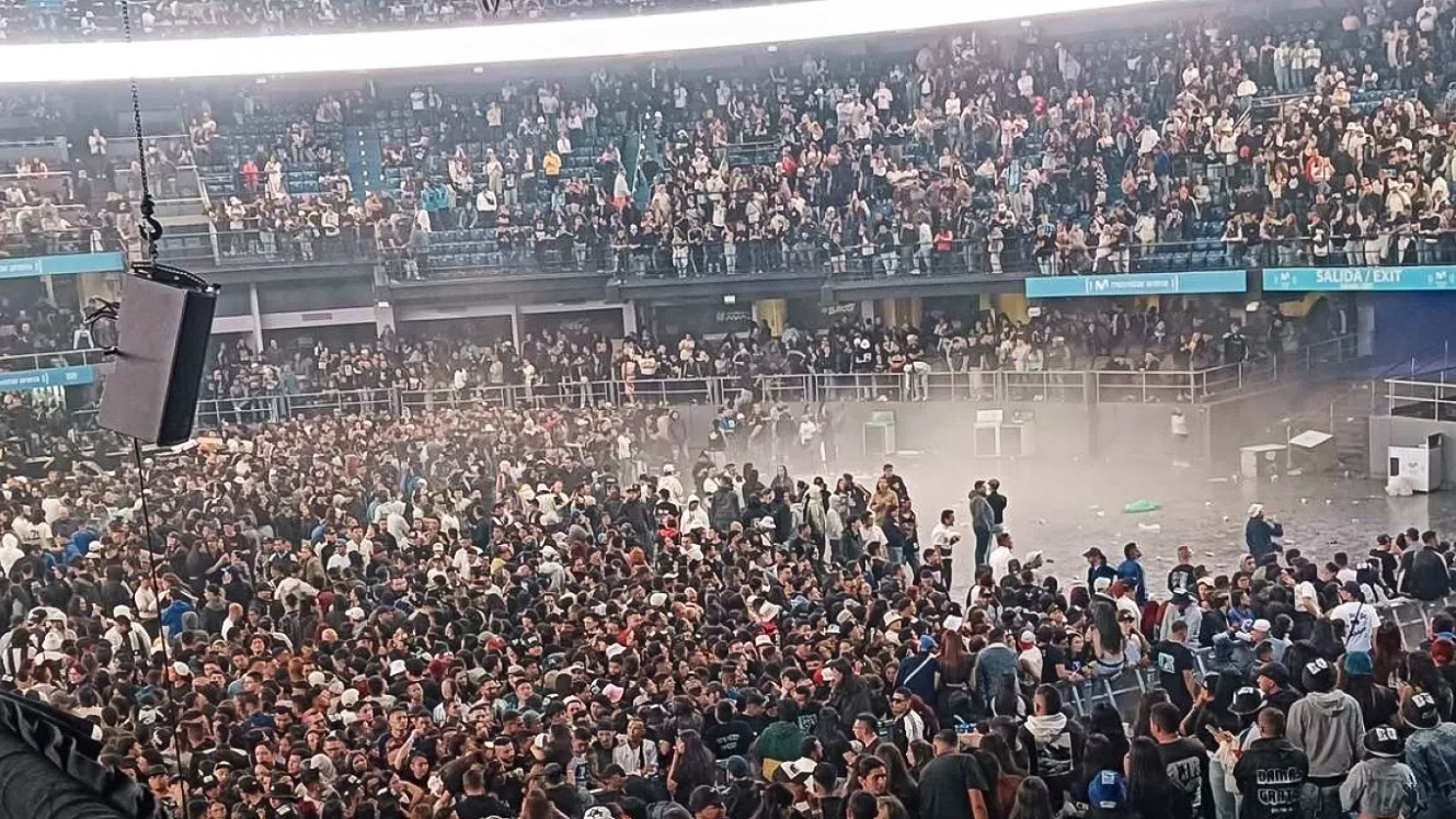 Hasta la música fue excusa de los barristas para la violencia en el Movistar Arena