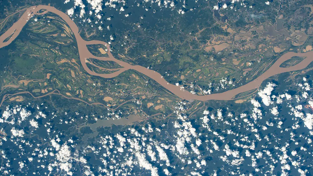 Así se ve el río Amazonas desde el espacio, en fotos publicadas por la NASA