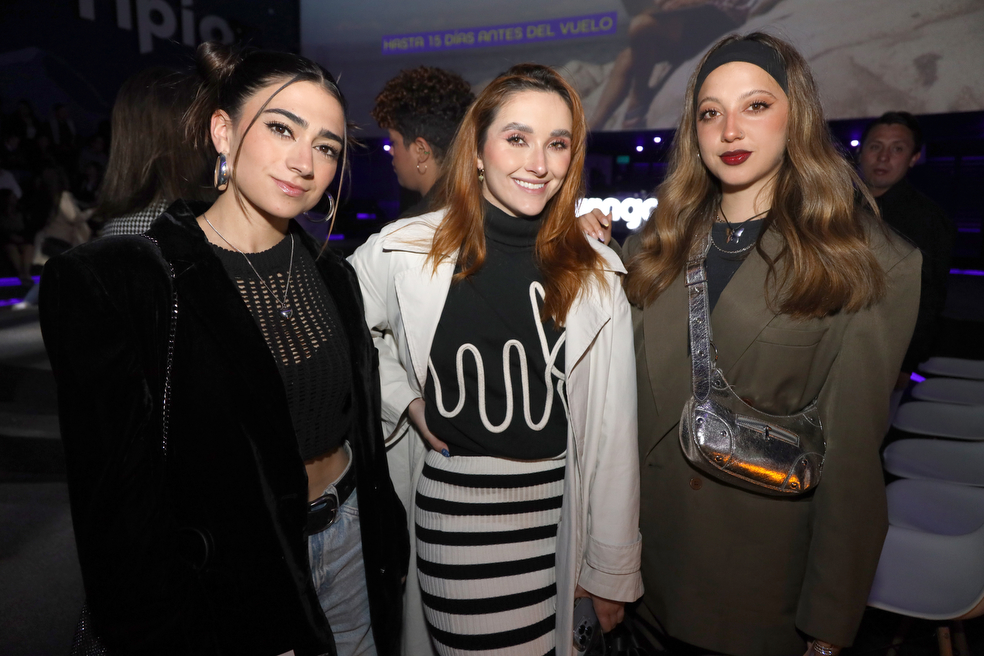 María de Ángulo, Camila Esguerra y Natalia Afanador ( Ventino )
