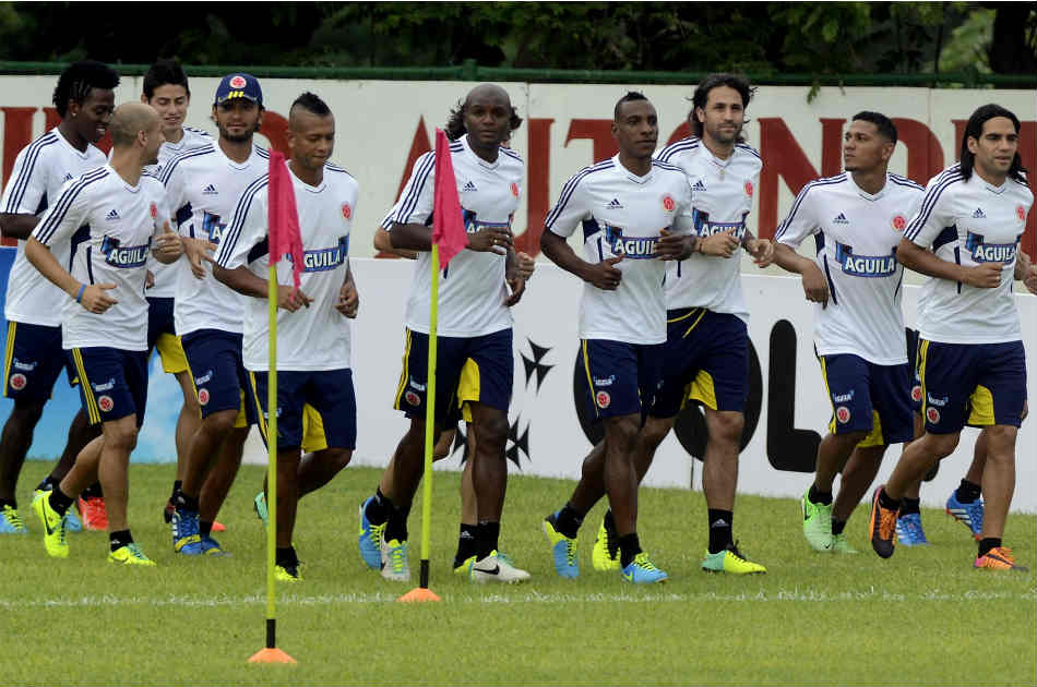 Colombia realizará este martes su primera práctica con todos los jugadores